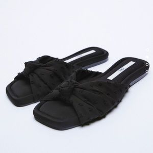 BNNW Zara Fabric Black Knotted Sandal
